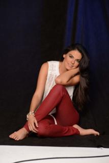 Livia Brito feet photo thumbnail