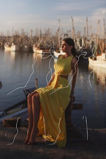 Livia Brito feet photo thumbnail