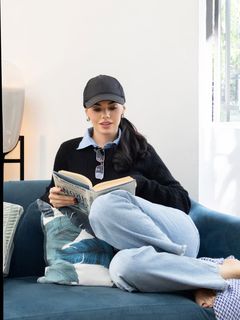 Livia Brito feet photo 8