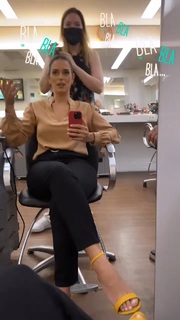 Livia Nepomuceno feet photo 2