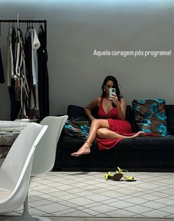 Livia Nepomuceno feet photo 18