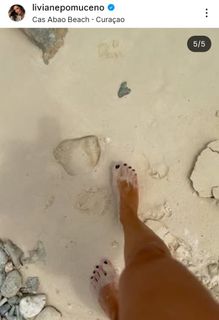 Livia Nepomuceno feet photo 12