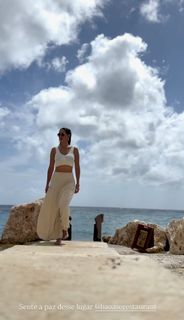 Livia Nepomuceno feet photo 9