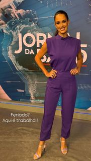 Livia Nepomuceno feet photo 4
