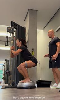 Livia Nepomuceno feet photo 8