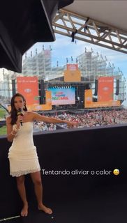 Livia Nepomuceno feet photo 5