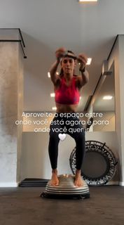 Livia Nepomuceno feet photo 10