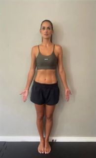 Livia Nepomuceno feet photo 9