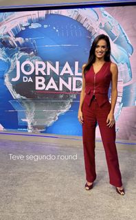 Livia Nepomuceno feet photo 2