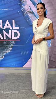 Livia Nepomuceno feet photo 10