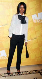 Liya Kebede feet photo 1
