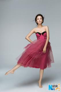 Liya Tong feet photo 1