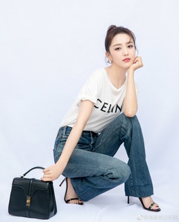 Liya Tong feet photo 7