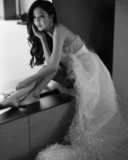 Liya Tong feet photo 1