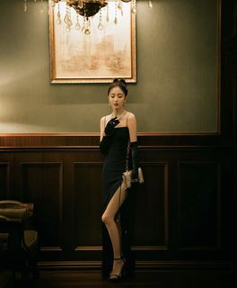 Liya Tong feet photo 13