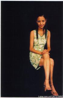 Liya Tong feet photo 3