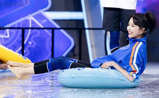 Liya Tong feet photo 6