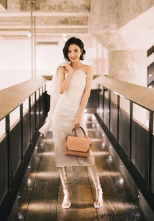 Liya Tong feet photo 8