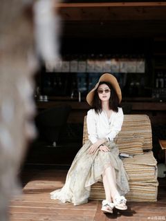 Liya Tong feet photo 7