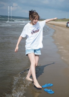Liyuu feet photo 3