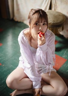 Liyuu feet photo 8