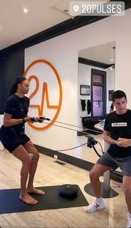 Liz Cambage feet photo thumbnail