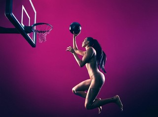 Liz Cambage feet photo thumbnail