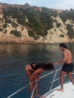 Liz Cambage feet photo thumbnail