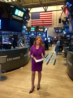 Liz Claman feet photo 17