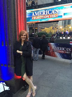 Liz Claman feet photo 16