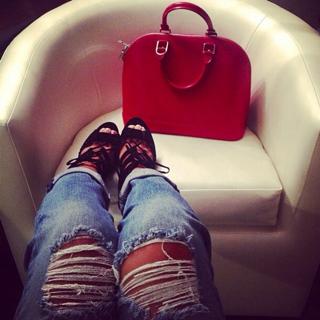 Liz Hernandez feet photo 13