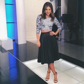 Liz Hernandez feet photo 7
