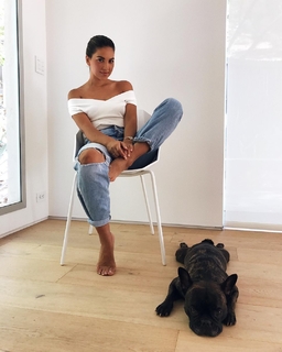 Liz Hernandez feet photo 7