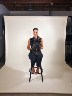 Liz Hernandez feet photo 3