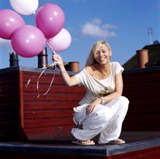 Liz McClarnon feet photo thumbnail