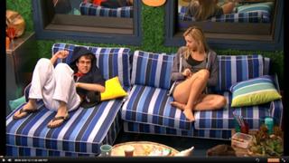 Liz Nolan feet photo 4