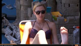 Liz Nolan feet photo 5