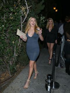 Liz Nolan feet photo 9