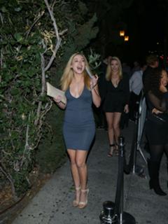 Liz Nolan feet photo 8