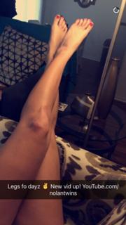 Liz Nolan feet photo 1