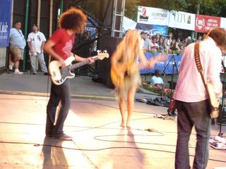Liz Phair feet photo 18