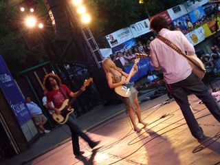 Liz Phair feet photo 16