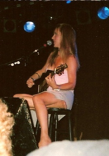 Liz Phair feet photo 9