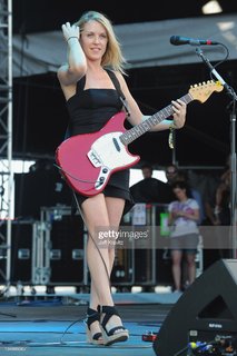Liz Phair feet photo 6