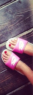 Liz Plank feet photo 5