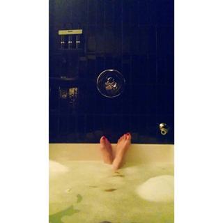 Liz Solari feet photo 14