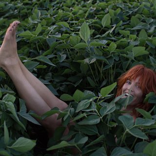 Liz Solari feet photo 6