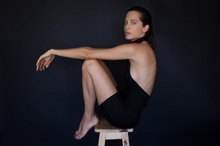 Liz Solari feet photo 3