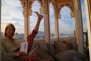 Liz Solari feet photo 20