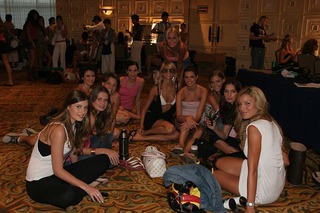 Liz Solari feet photo 16